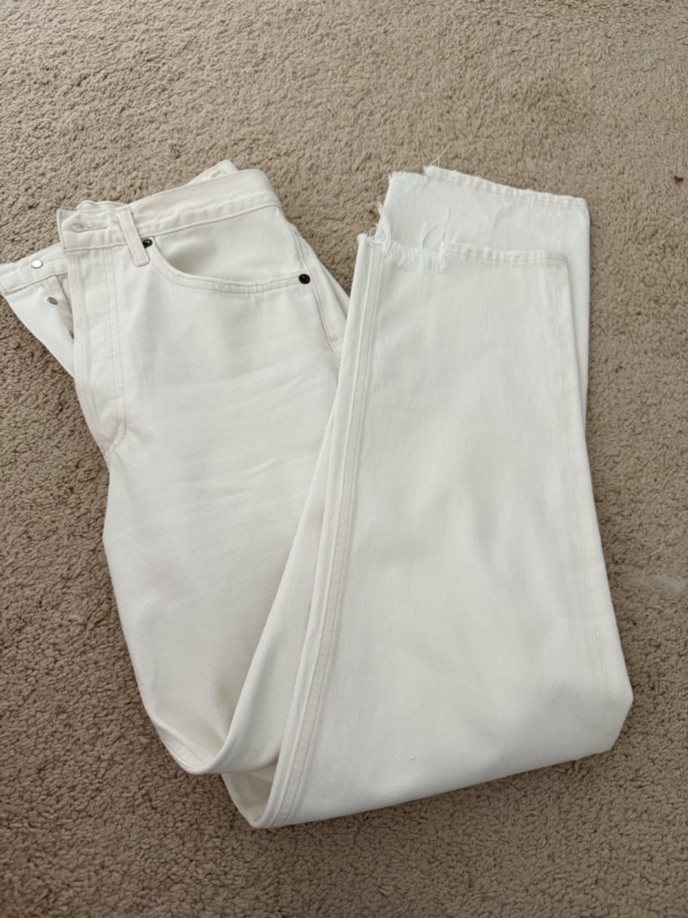 White High-Rise Straight Leg Jeans